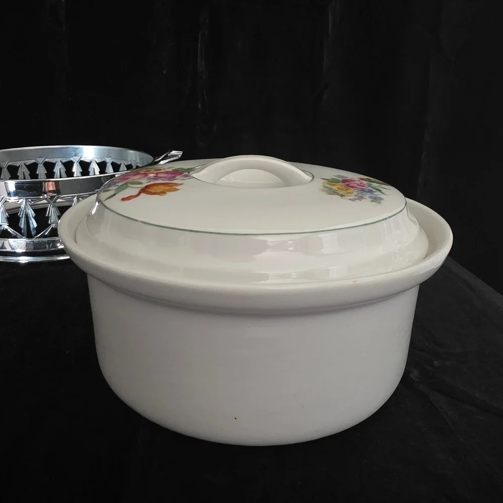 Royal Rochester Royalite Fraunfelter Casserole w Art Deco Chrome Carrier Stand